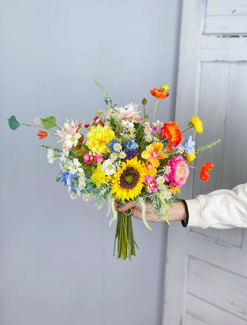 Wildflower Bridal Bouquet, Summer Wedding Bouquet, Boho Flower Bouquet,  Design in Sunflowers, Daisies, Dahlia and Ranunculus