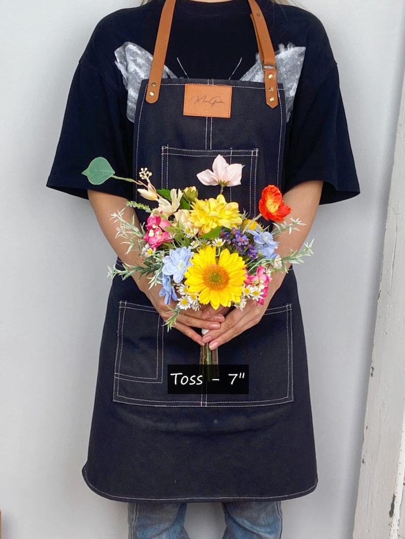Wildflower Bridal Bouquet, Summer Wedding Bouquet, Boho Flower Bouquet,  Design in Sunflowers, Daisies, Dahlia and Ranunculus